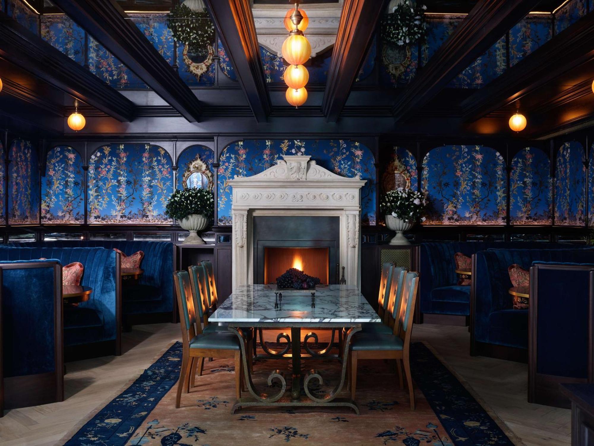 Hotel Nomad Londýn Exteriér fotografie The Blue Room at the Ivy, St John's Wood